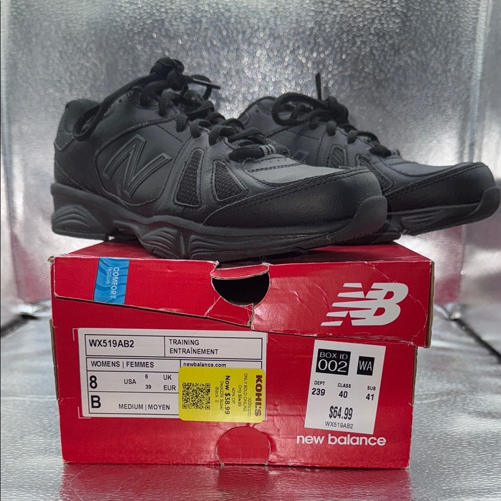 New Balance Women's Black Athletic Sneakers